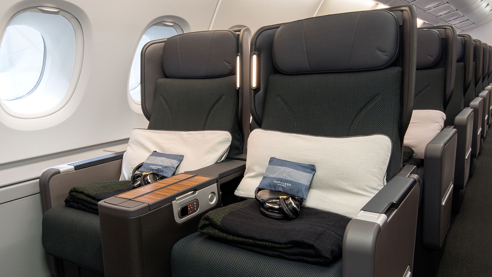Qantas A380 new Premium Economy seat