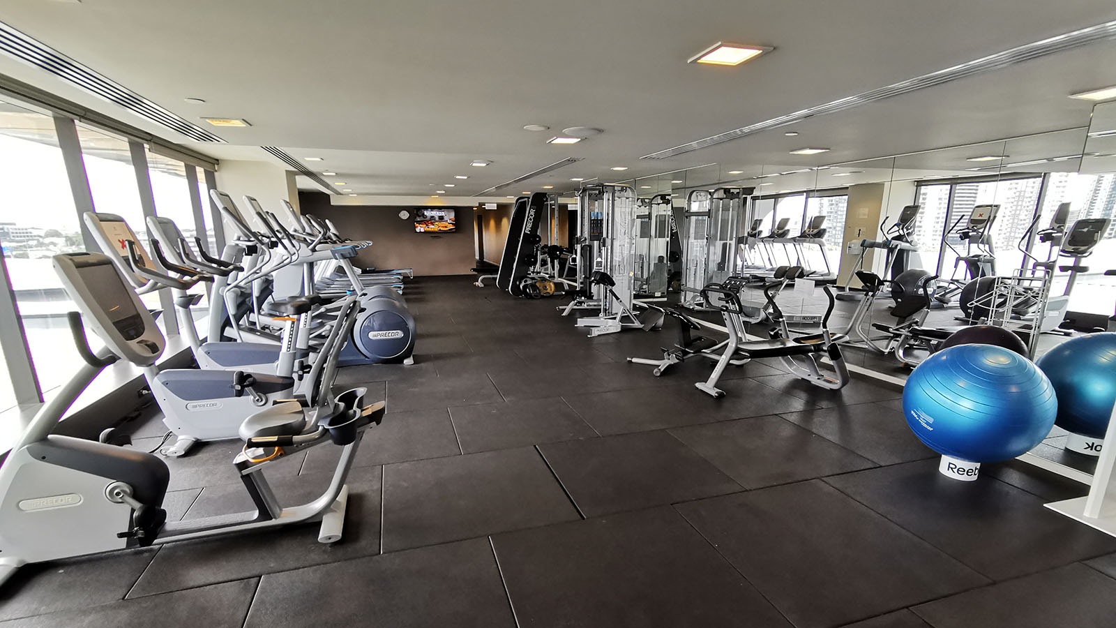 Pan Pacific Melbourne gym