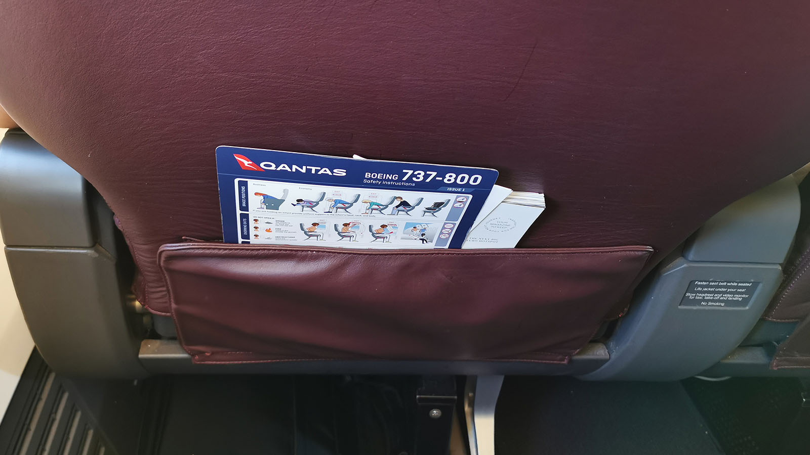 Qantas Boeing 737 Economy