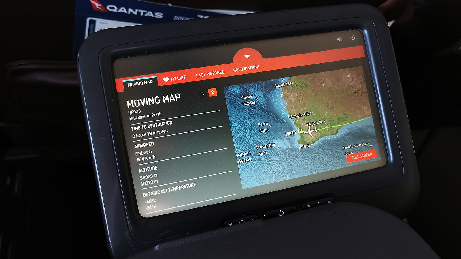 Qantas Boeing 737 Economy