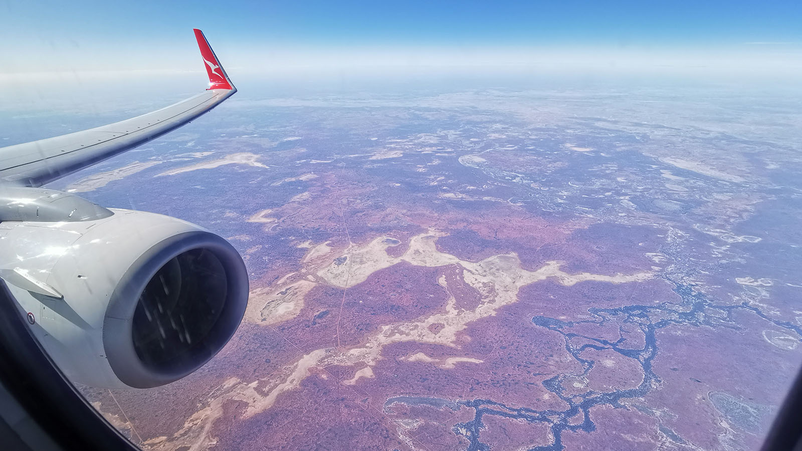 Qantas Boeing 737 inflight view