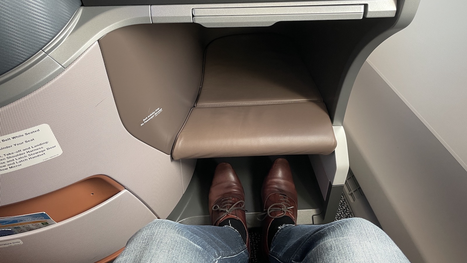 Singapore Airlines A350 Business Class Seat Legroom