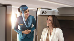 Qantas adds reward seats with Oman Air