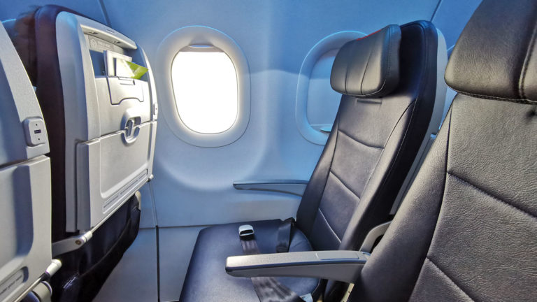 American Airlines Airbus A321neo Economy Class