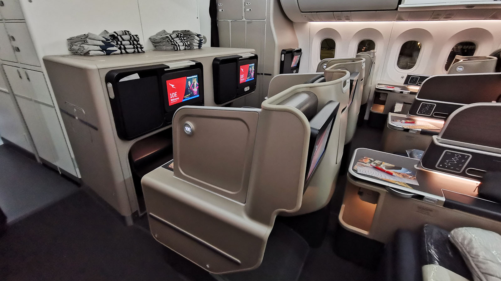 Qantas Boeing 787 Business