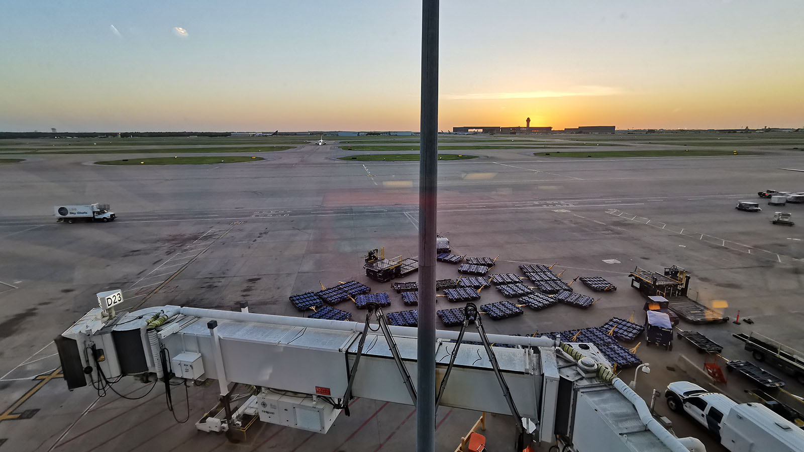 American Airlines Flagship Lounge, Dallas Fort Worth