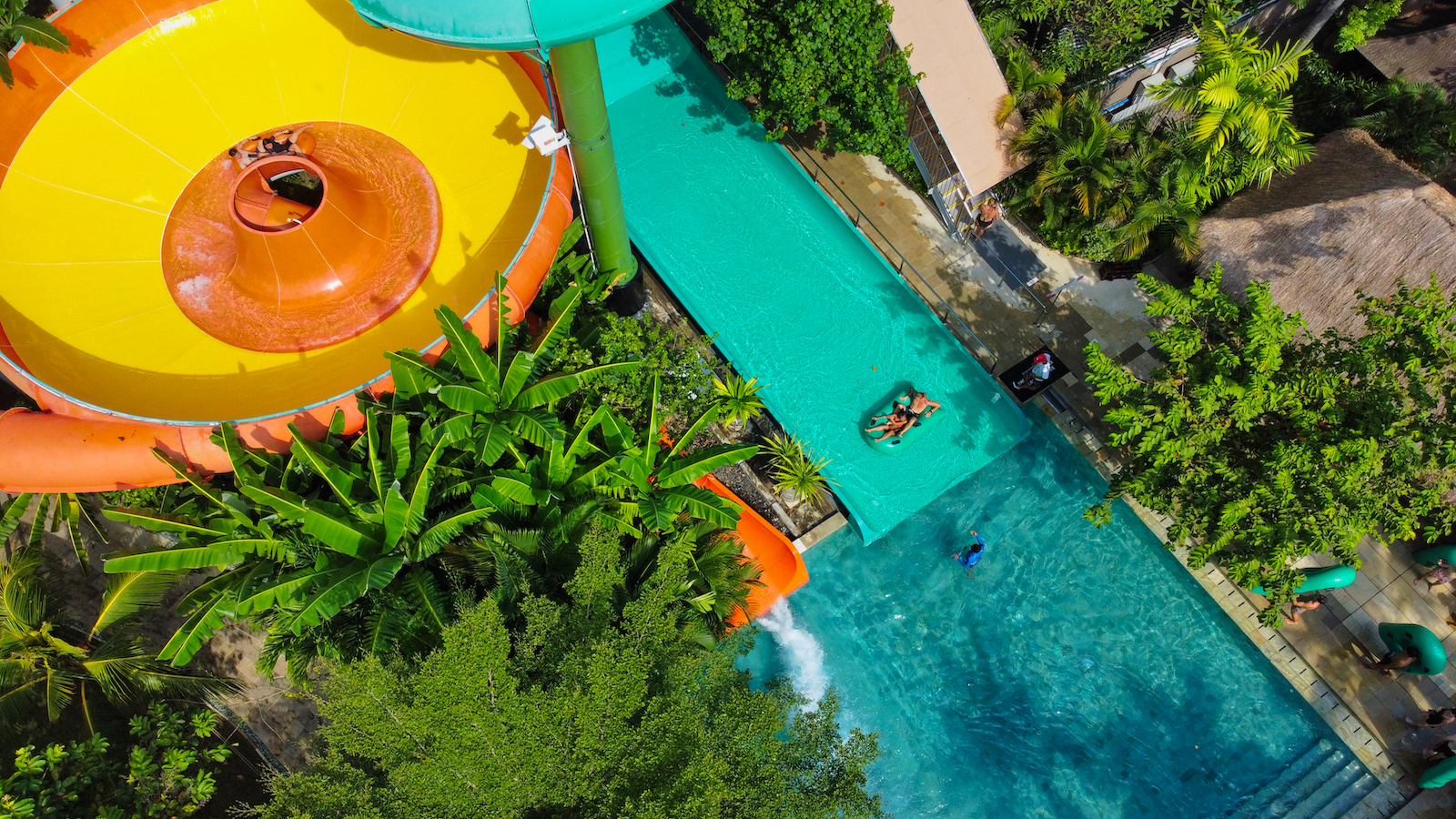 Waterbom Waterpark Boomerang