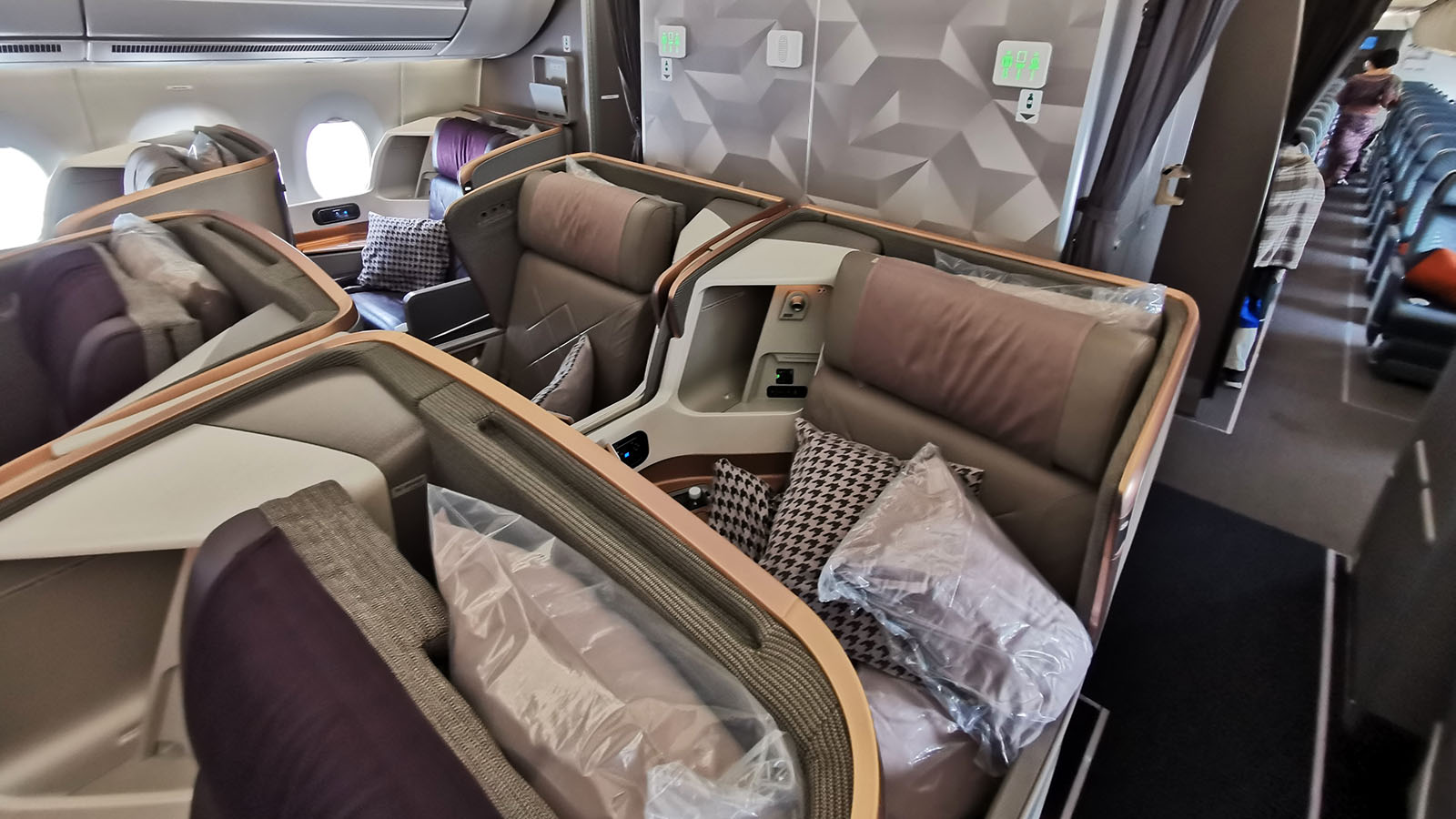 Singapore Airlines Airbus A350 Business Class