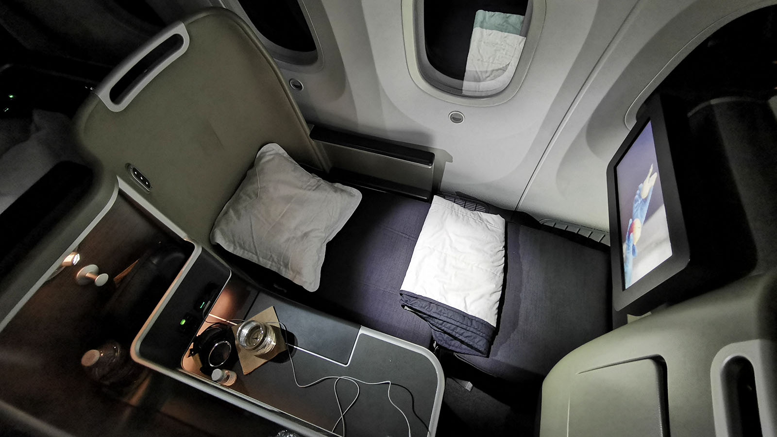 Qantas Boeing 787 Business Class