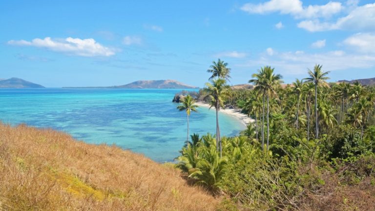 Everything you need to know about travelling to Fiji - Point Hacks