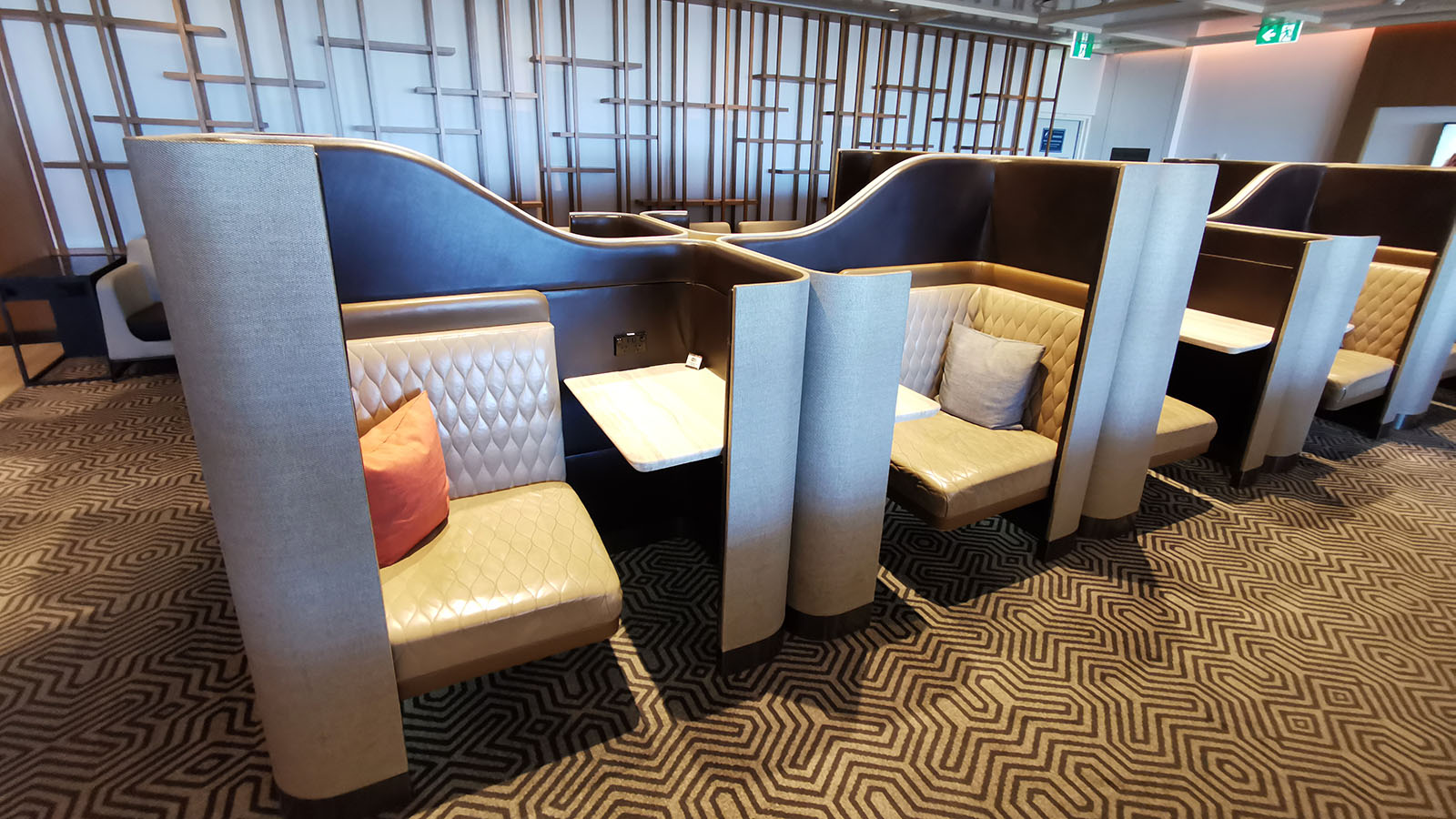 Singapore Airlines SilverKris Business Class Lounge Sydney