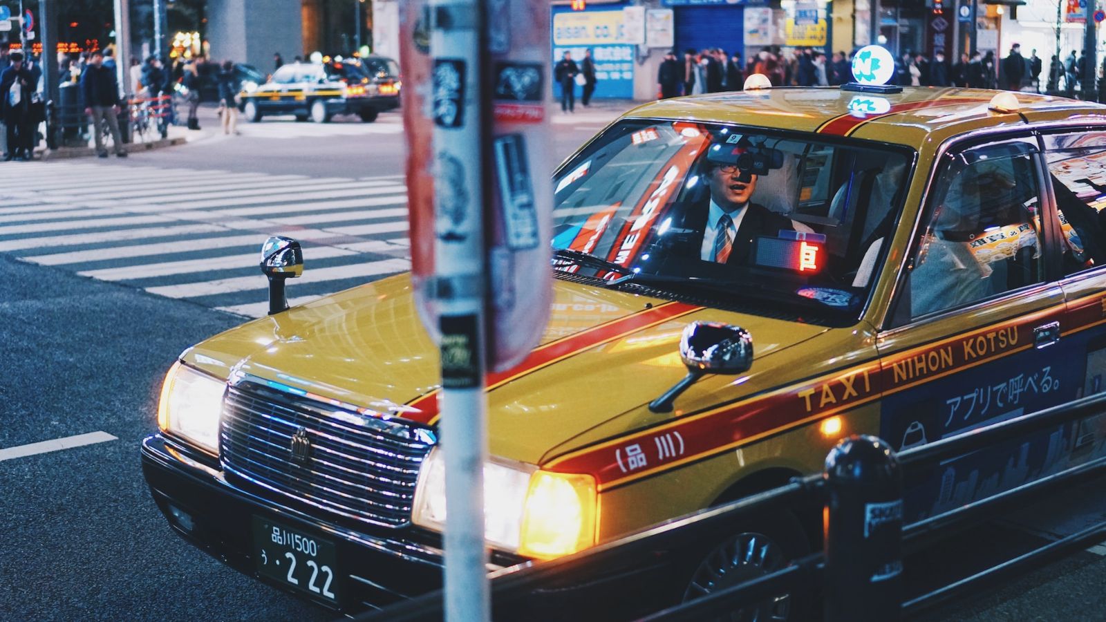 Taxi in Tokyo, Japan - Point Hacks