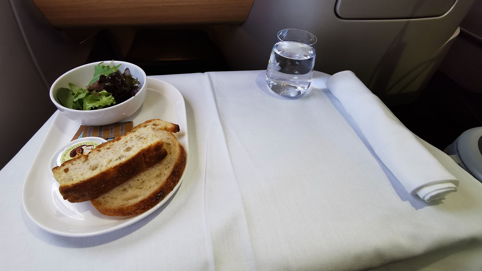 Dining in Qantas Business to Bengaluru