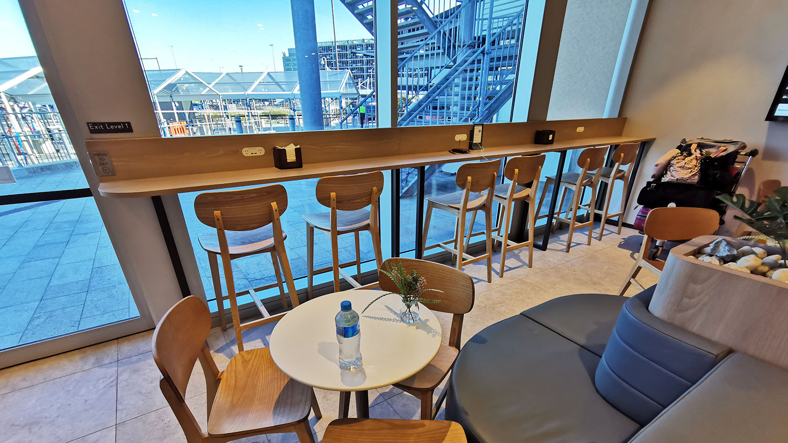 Plaza Premium Lounge (International Arrivals), Sydney