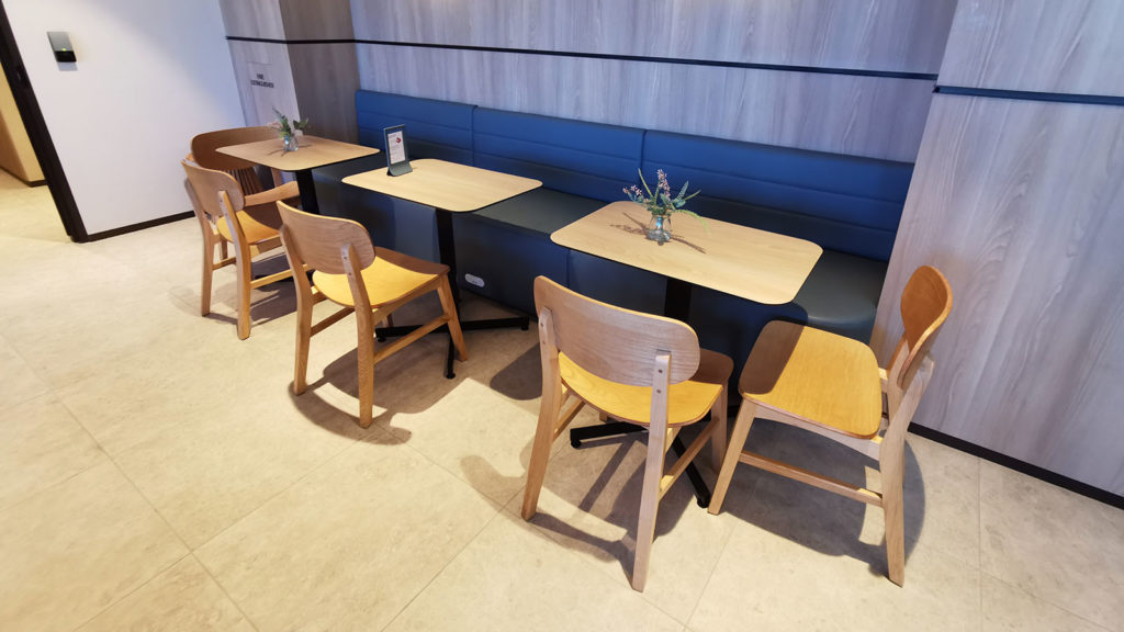 Review Plaza Premium arrivals lounge, Sydney Point Hacks