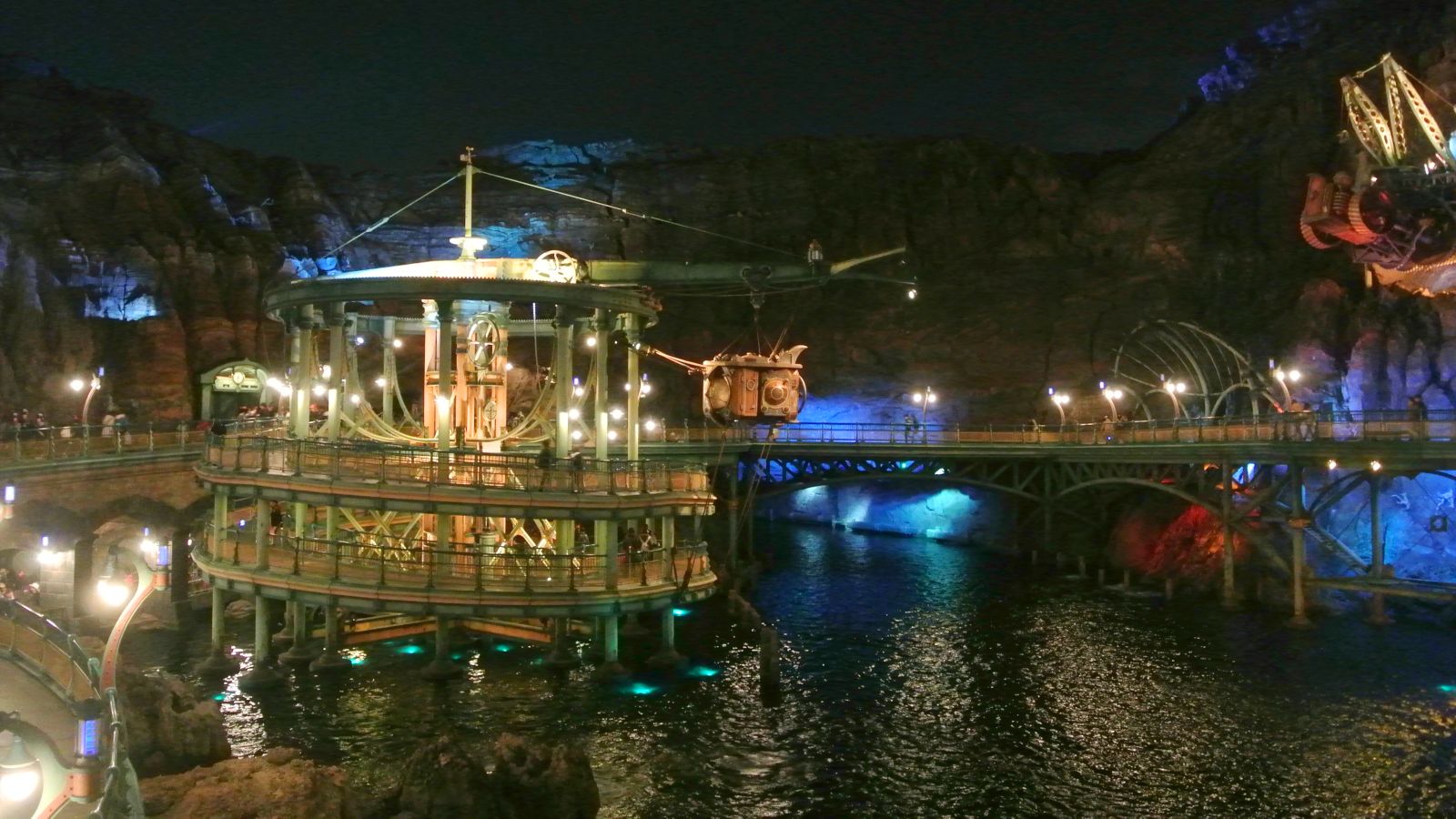 Tokyo DisneySea, Japan - Point Hacks