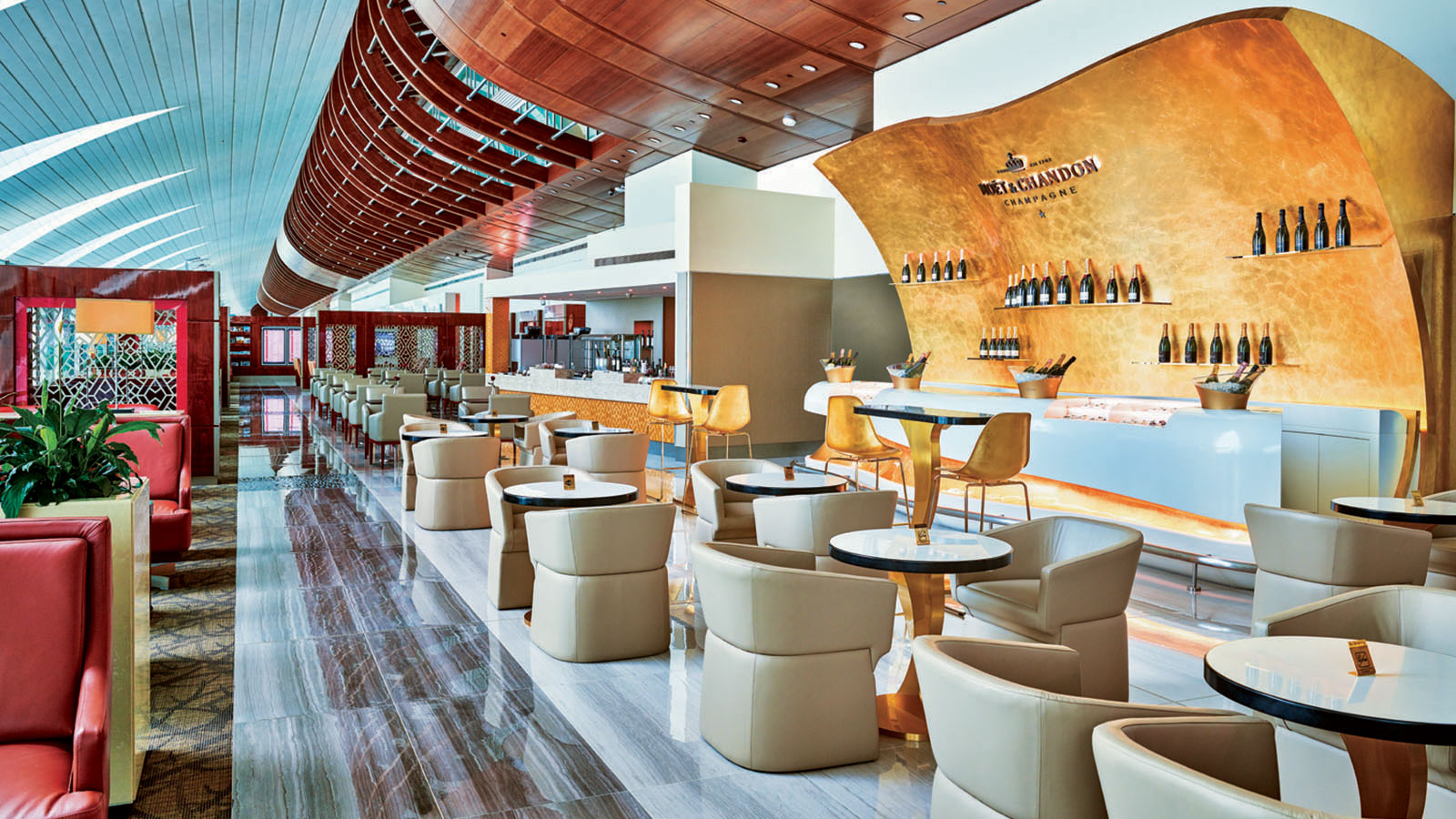 Emirates Business Class lounge, open to Qantas members