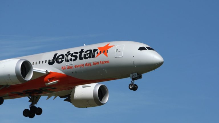 Jetstar Friday Fare Frenzy - Point Hacks