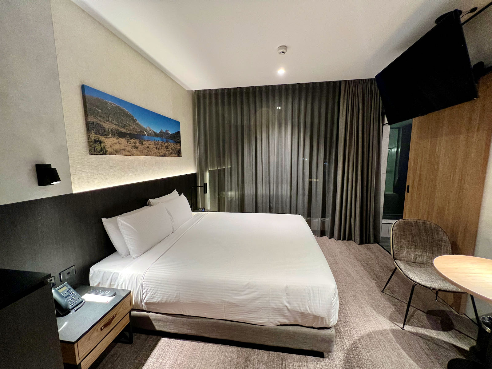 Movenpick Hotel Hobart qantas hotels