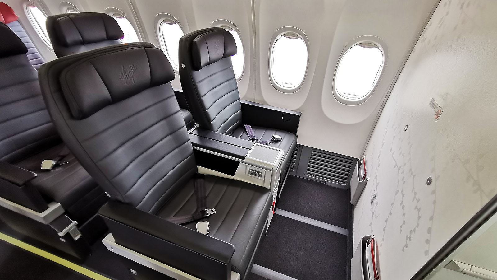 Business Class seating on the newest Virgin Australia Boeing 737 in the fleet