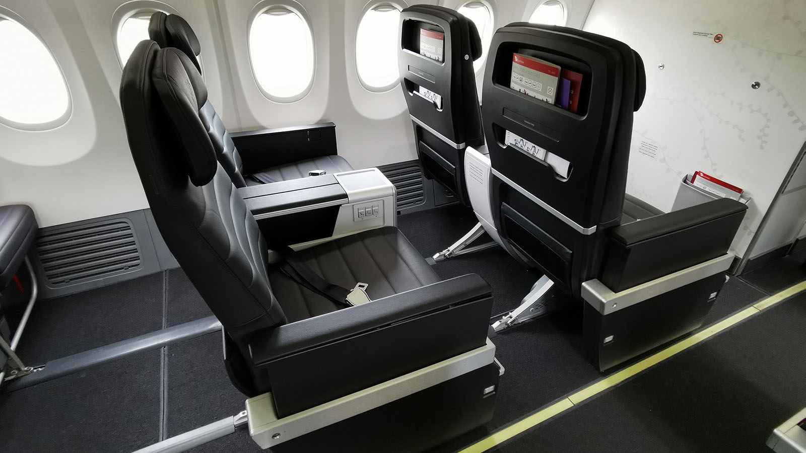 Space between Business Class and Economy on Virgin Australia's new Boeing 737