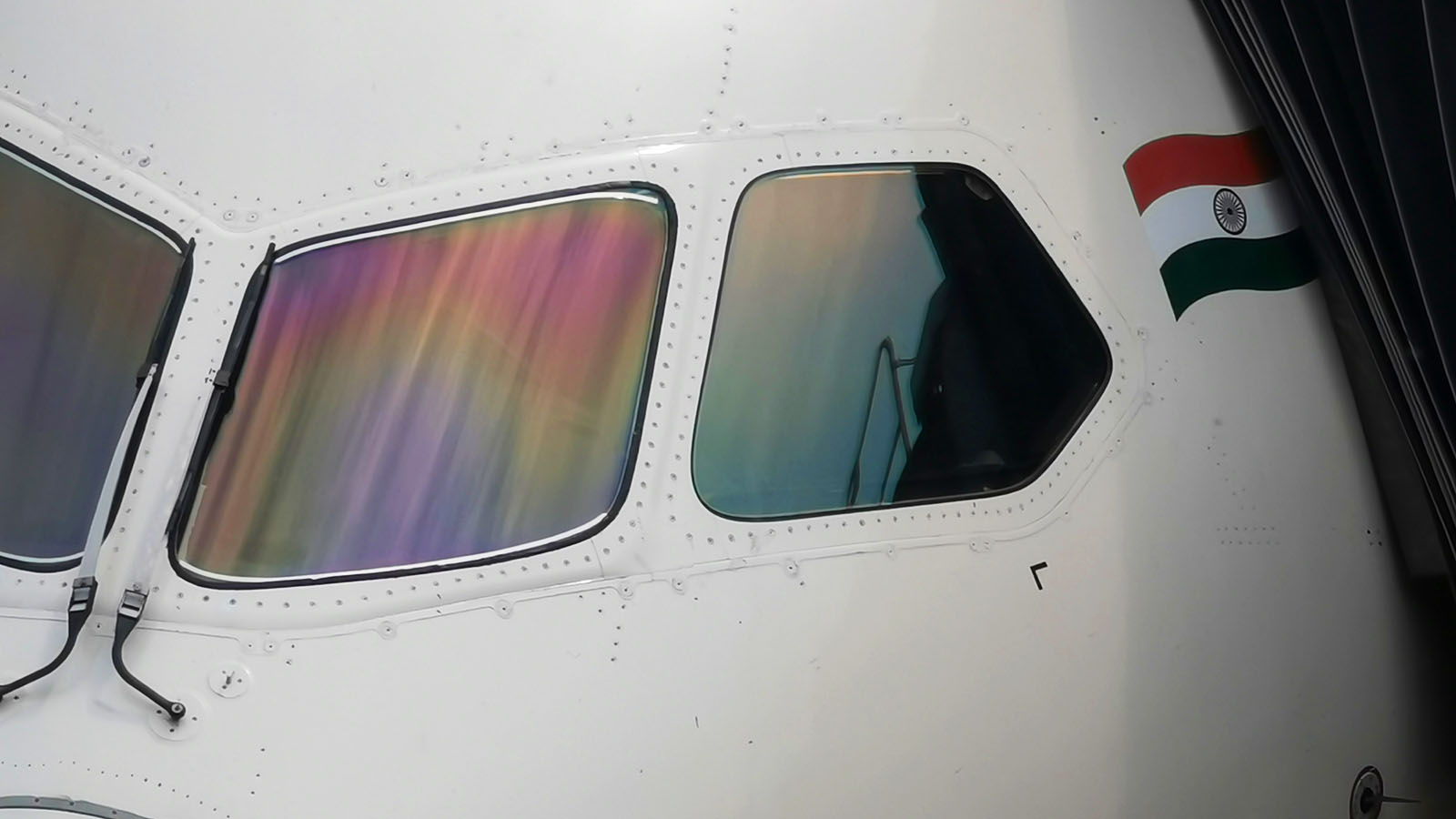 Air India Boeing 787 cockpit windows