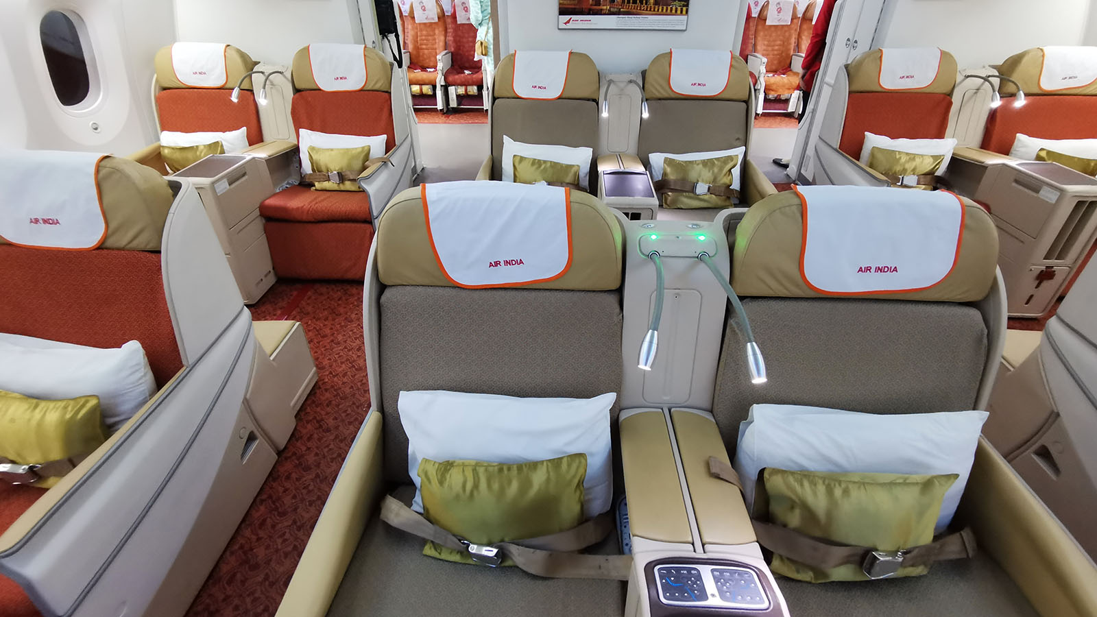 Air India's Boeing 787 Business Class cabin