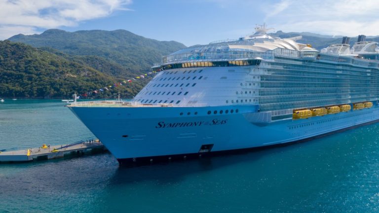 Royal Caribbean Symphony of the Seas cruise ship