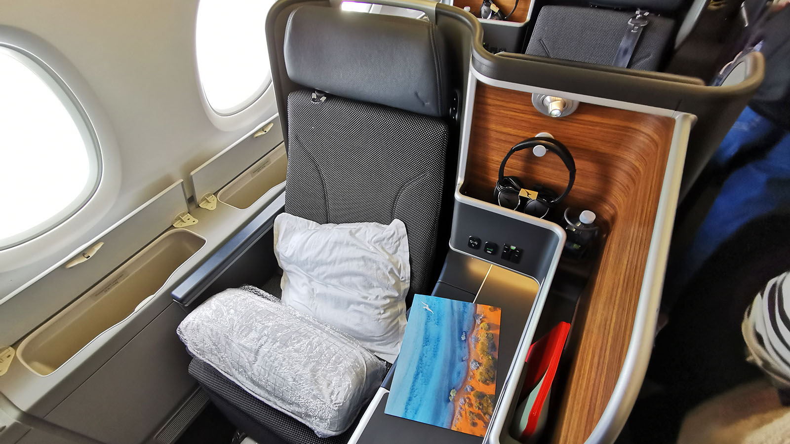 Qantas Airbus A380 Business seat