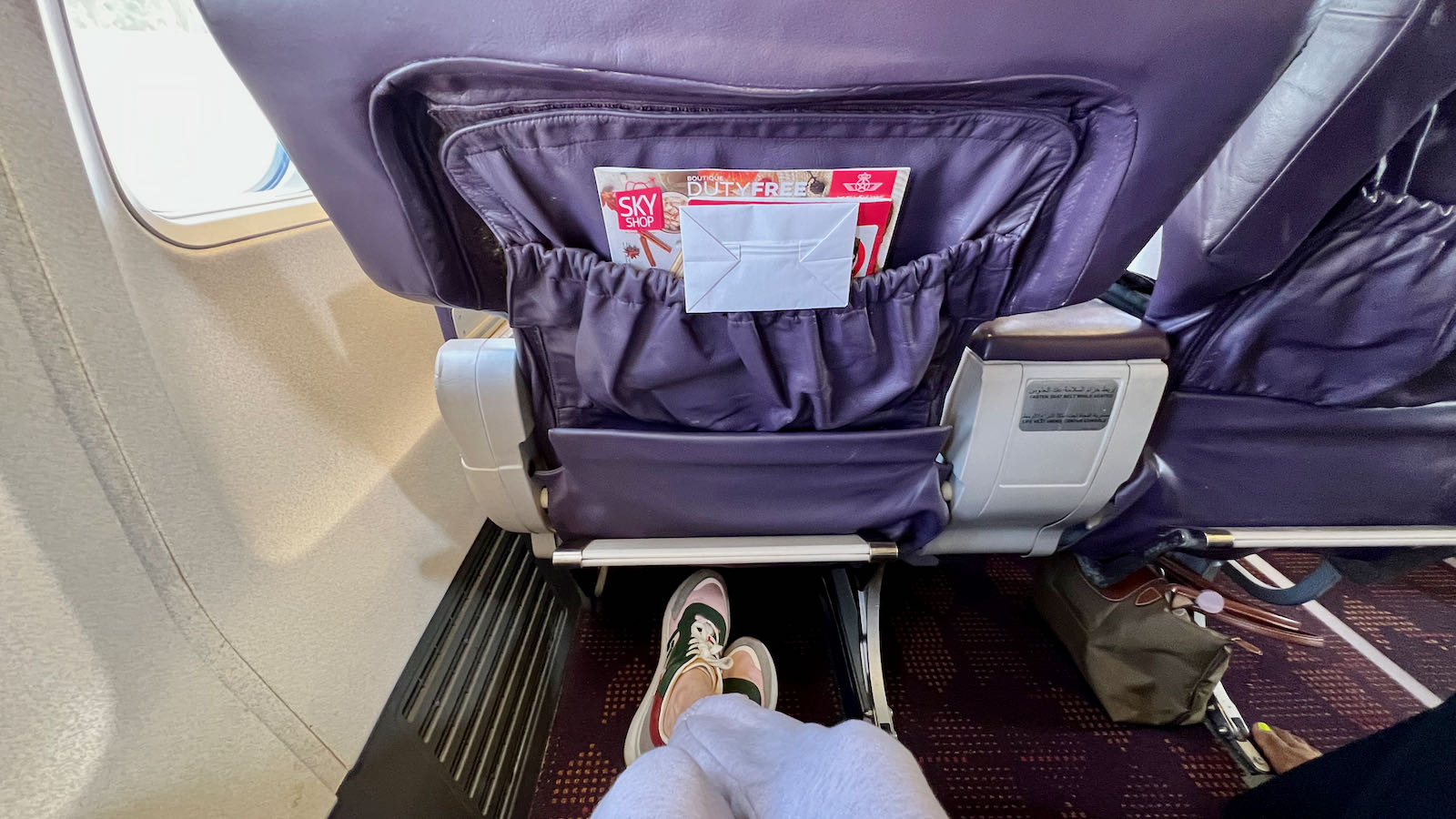 RAM Express legroom A320