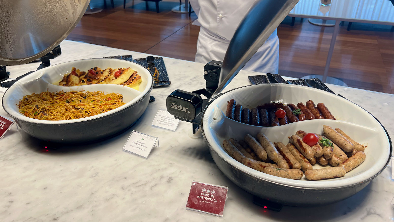 hot buffet Al Mourjan Business Lounge restaurant