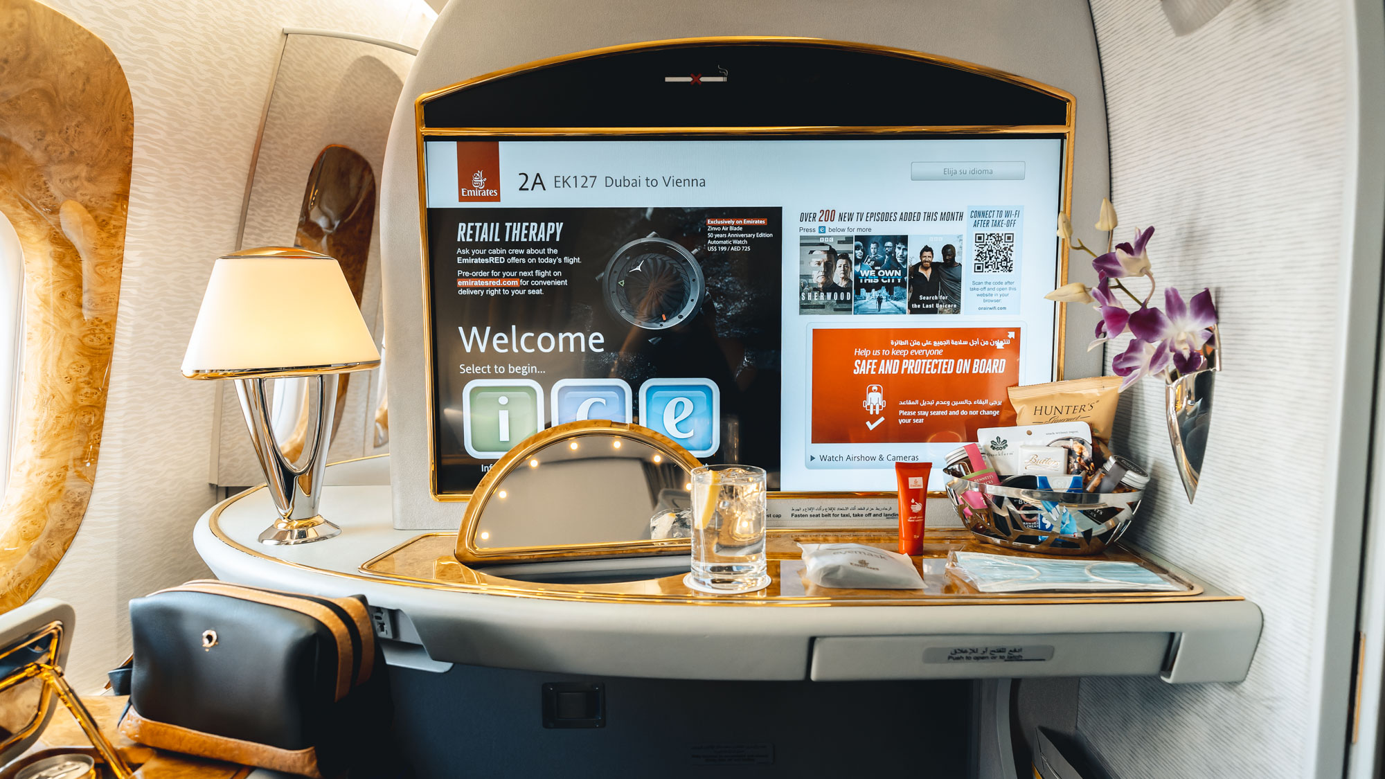 Emirates Boeing 777 First Class suite