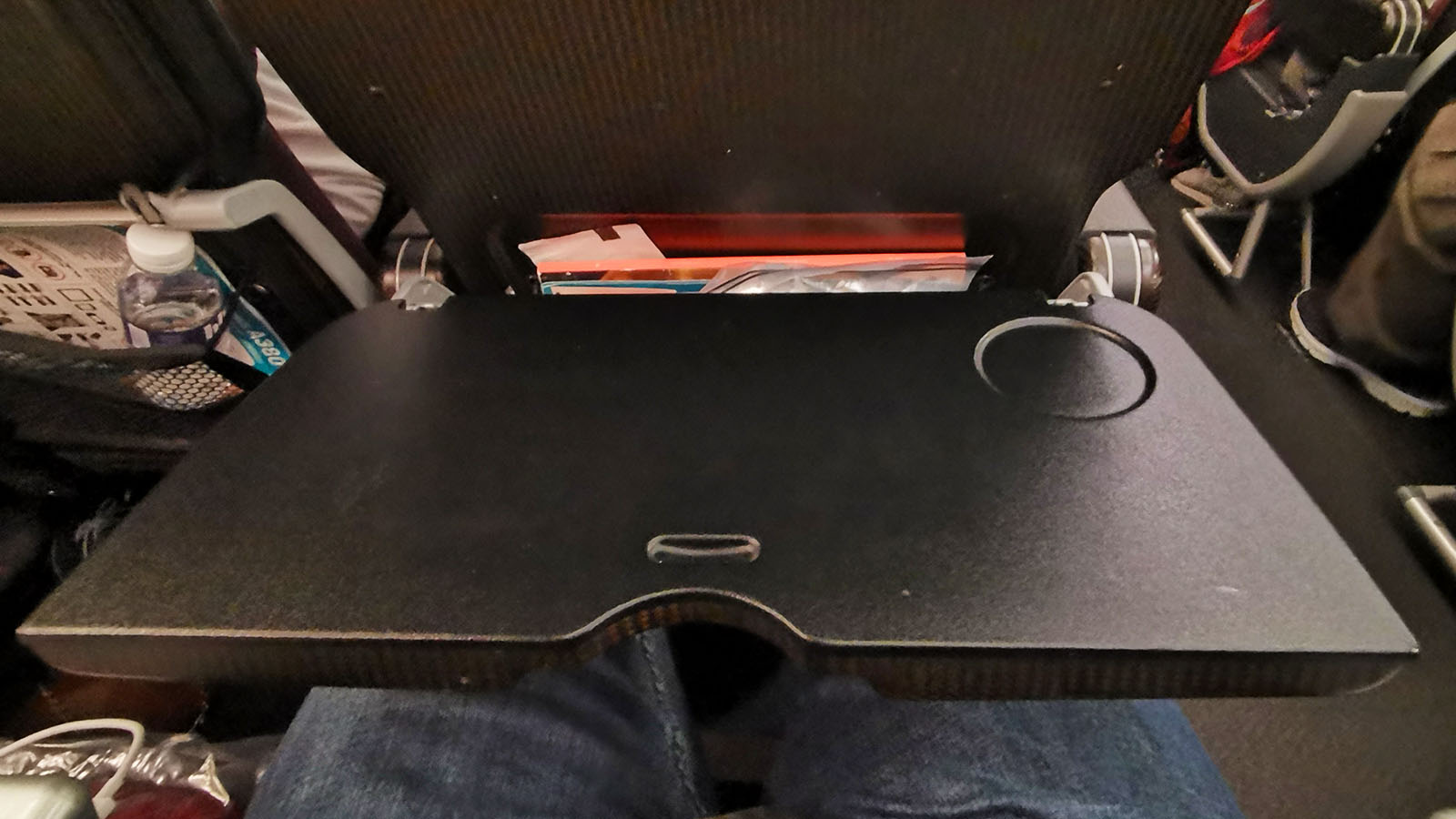 Tray table in Qantas Airbus A380 Economy