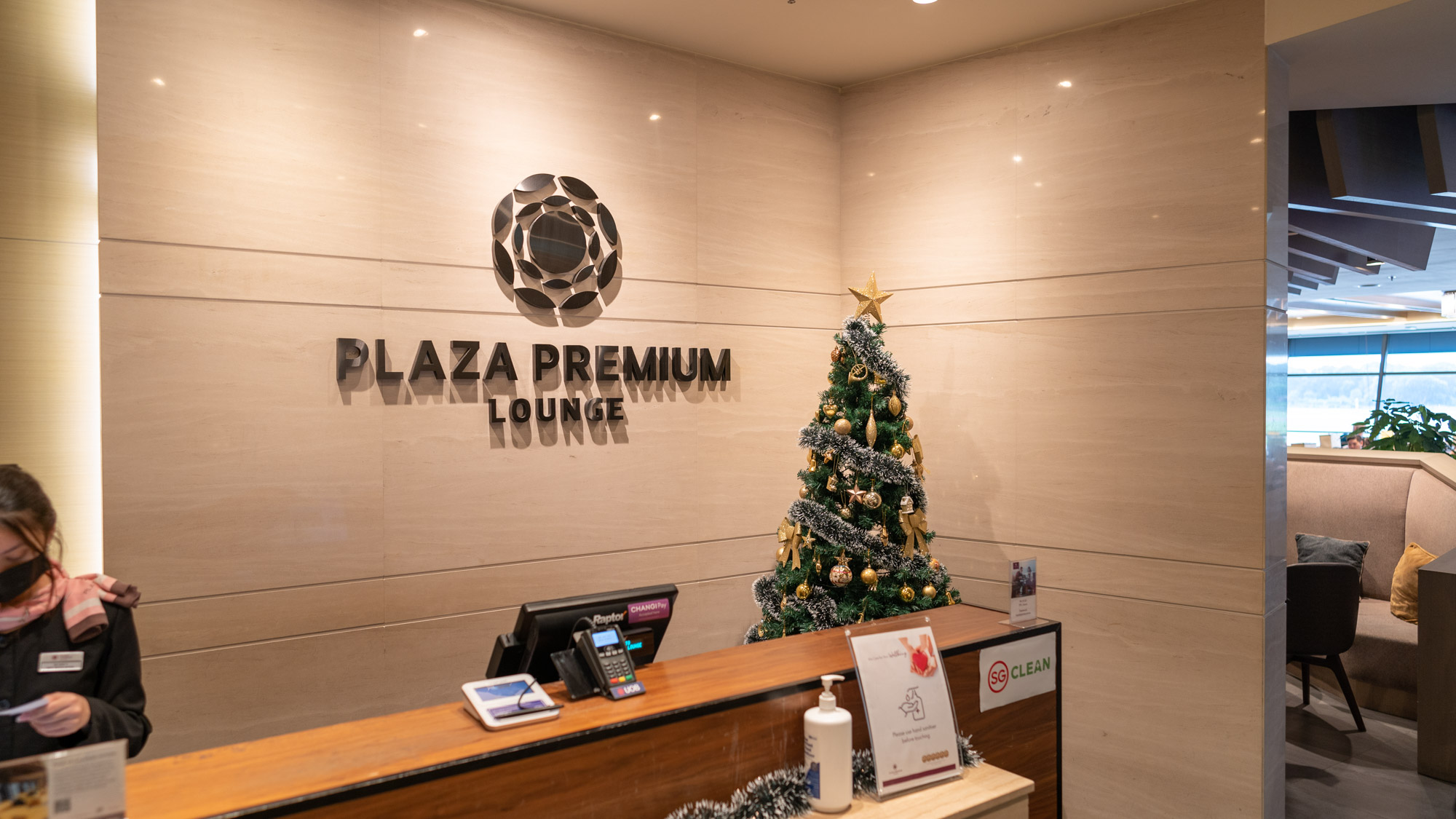 Plaza Premium Singapore Entrance