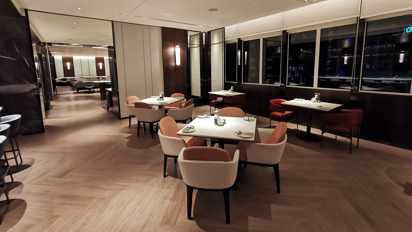 Dining room in Hilton Singapore Orchard Executive Lounge