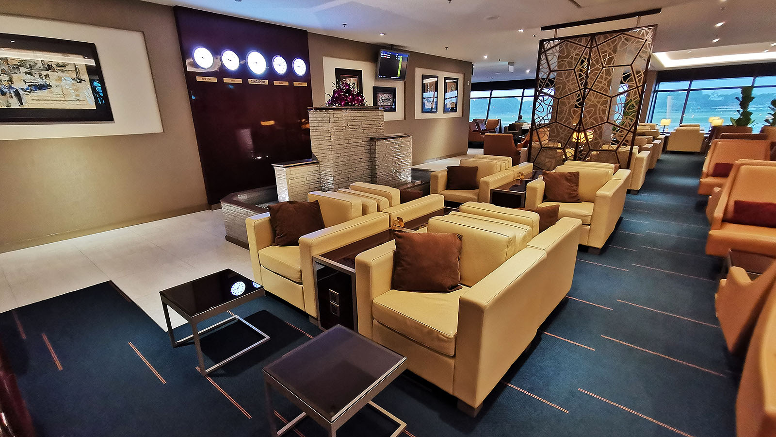 Seating at the Emirates Lounge, Singapore