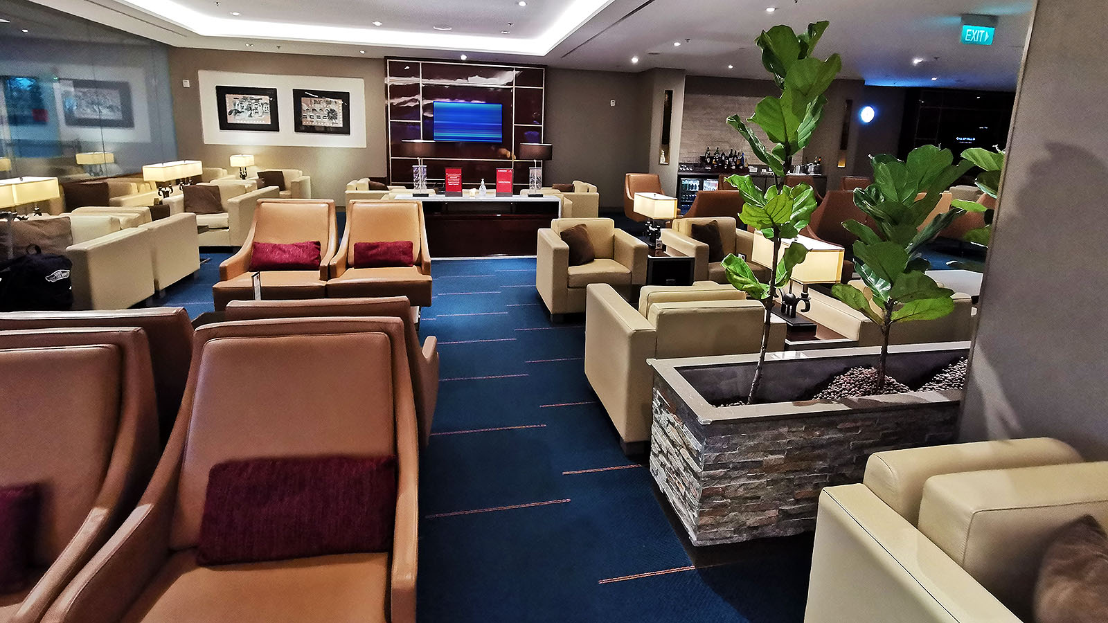 General seating at the Emirates Lounge, Singapore