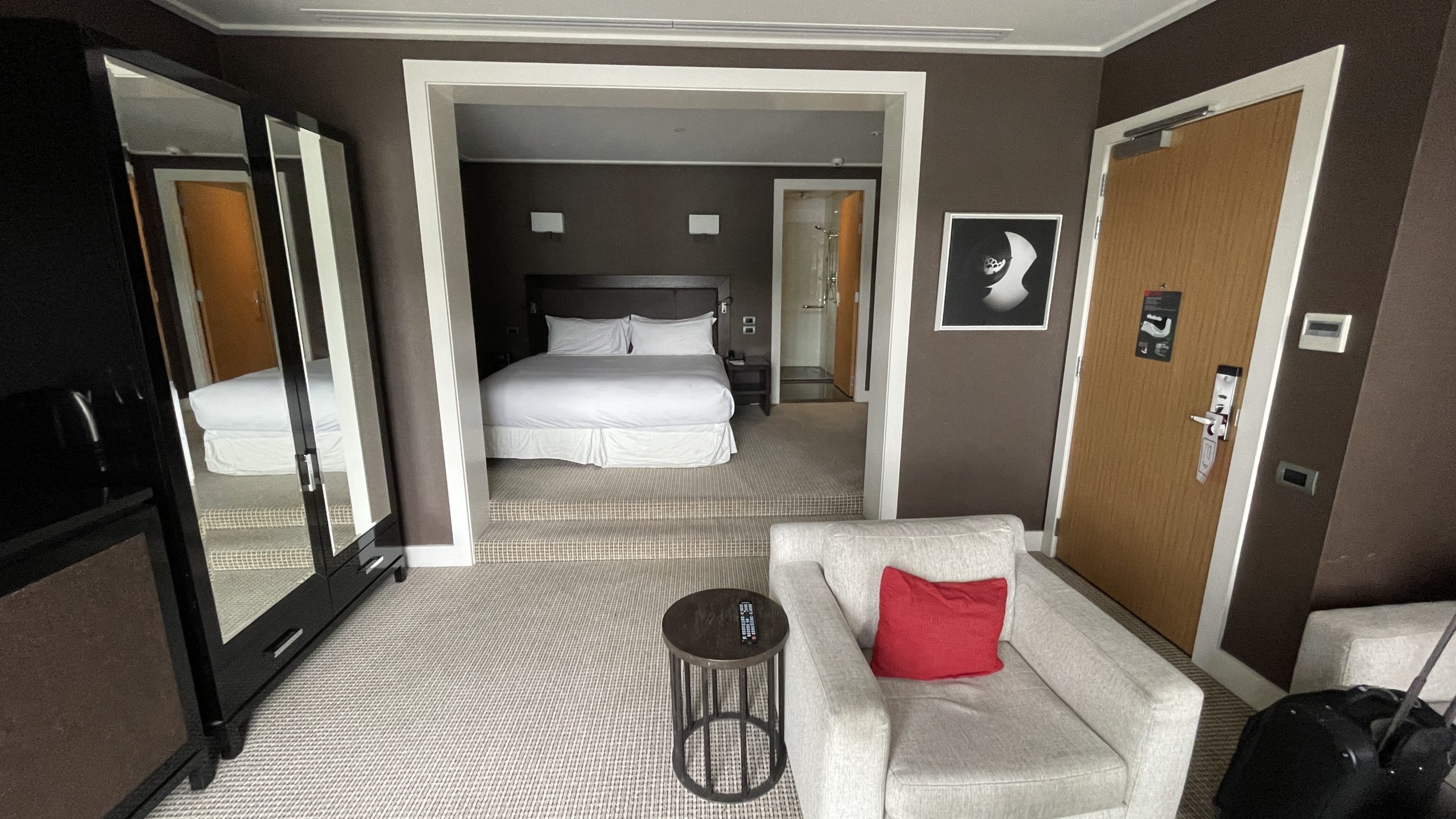 Hilton Queenstown Guest Room bed