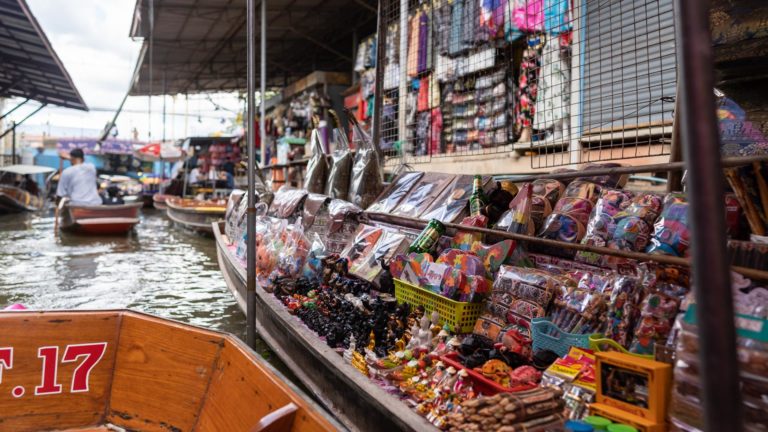 Bustling Bangkok