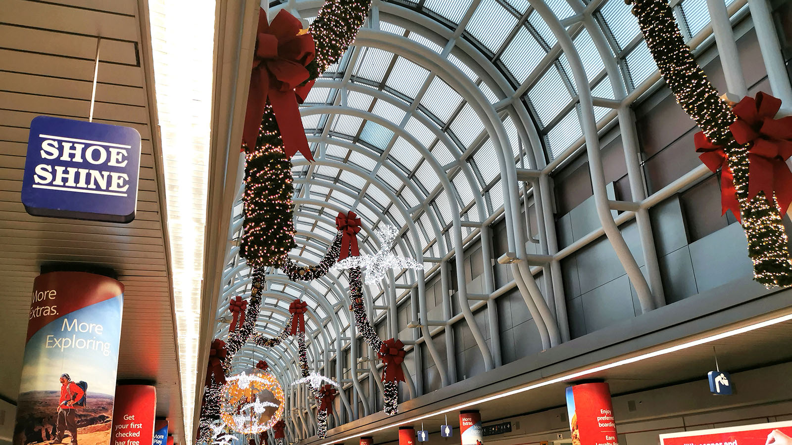 Concourse at Chicago O'Hare