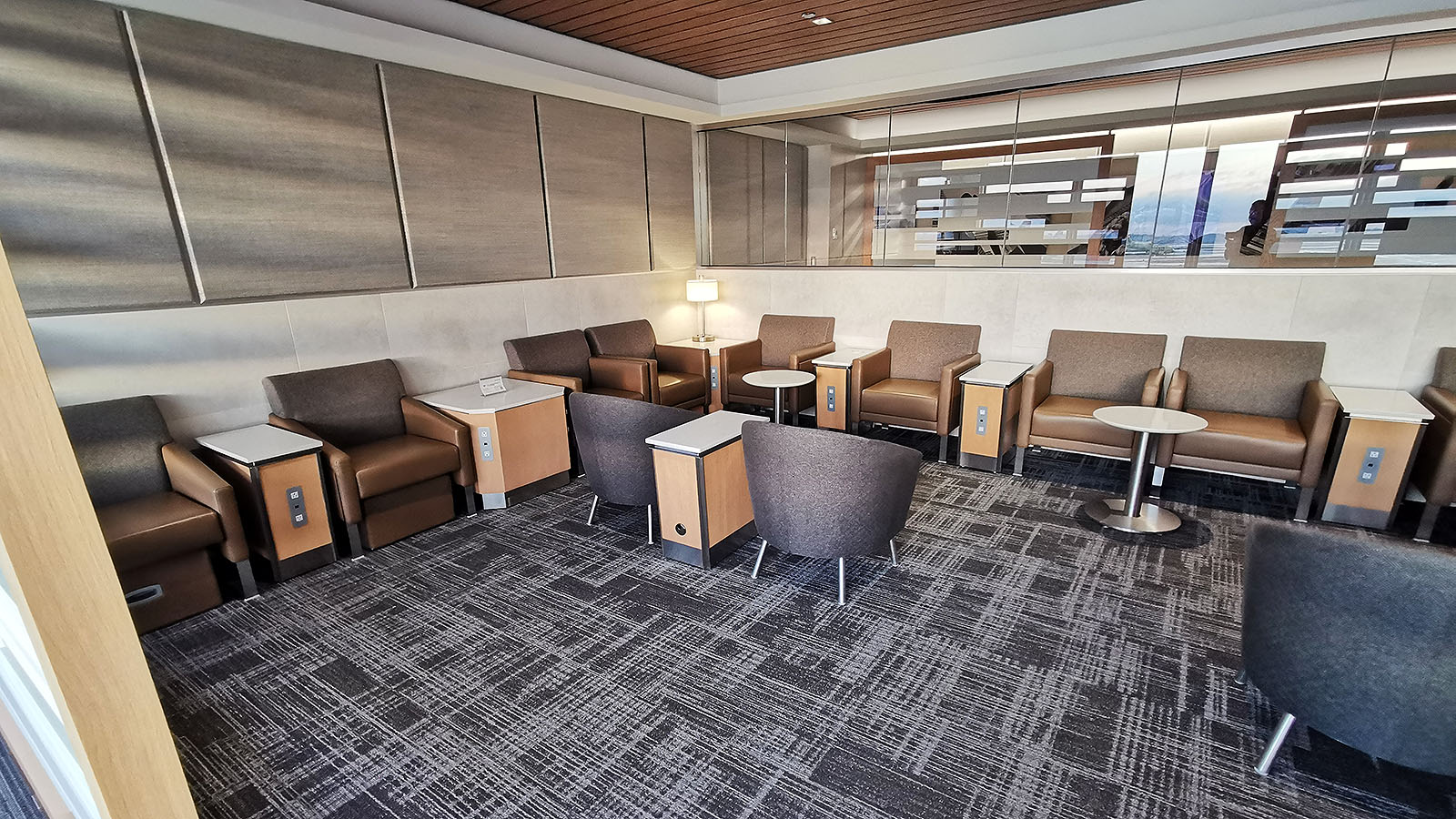 Quiet area at AA's Flagship Lounge in Chicago