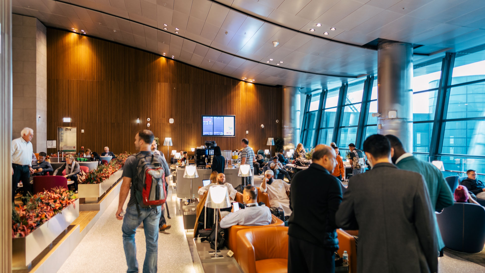 Qatar Airways Platinum Lounge space