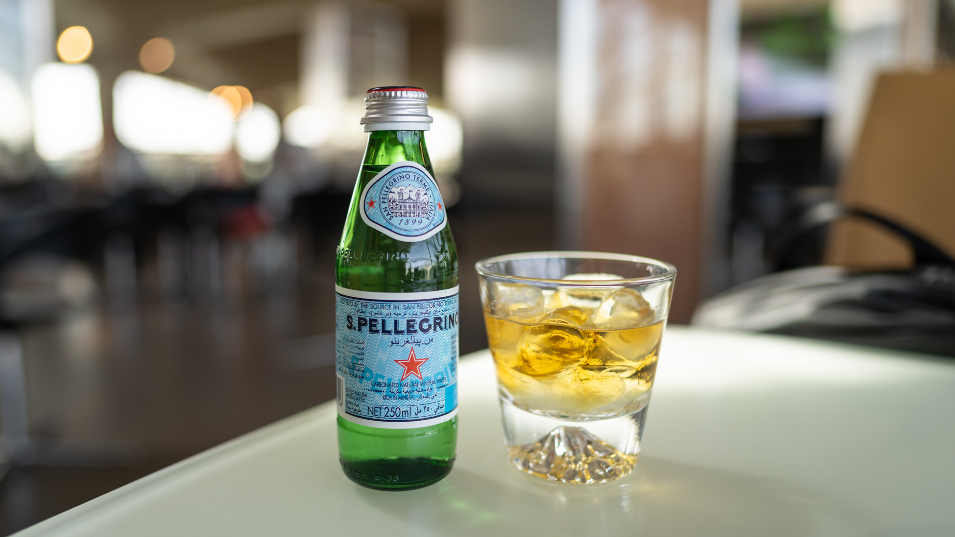 Royal Jordanian Crown Lounge whisky soda