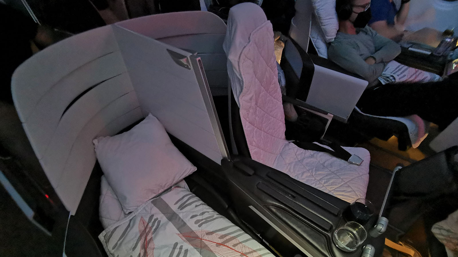 Hawaiian Airlines Airbus A330 Business Class bed