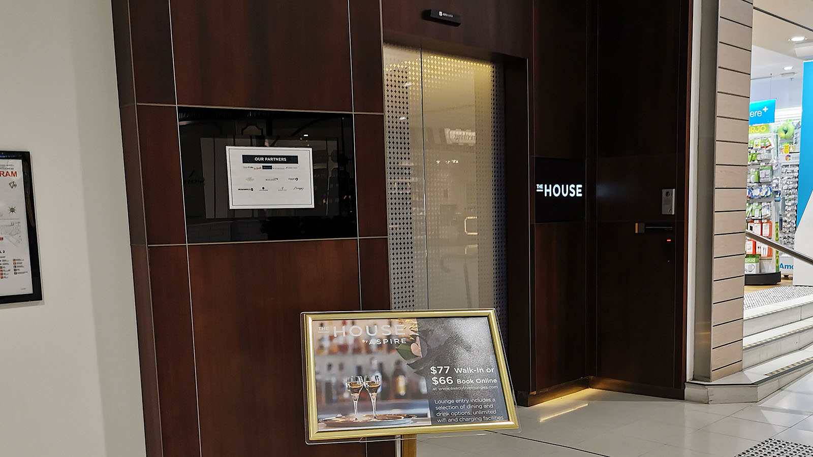 Entrance to The House lounge at Sydney Airport