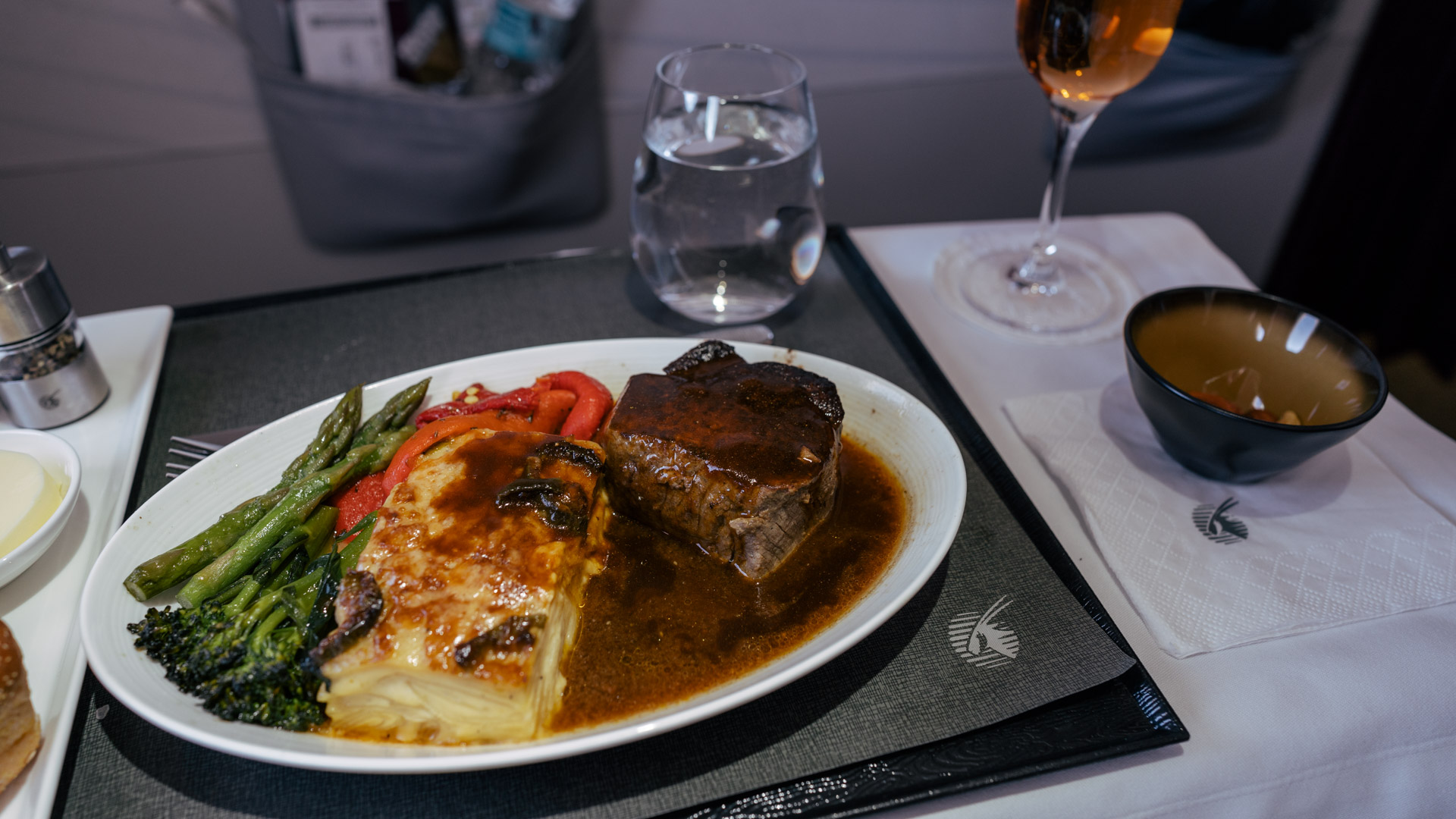 Qatar Airways A320 First Class steak