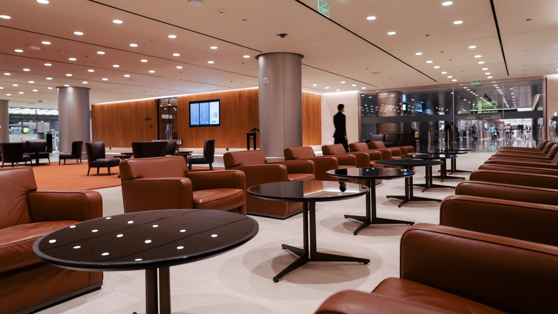 Qatar Airways Arrival Lounge pre-immigration