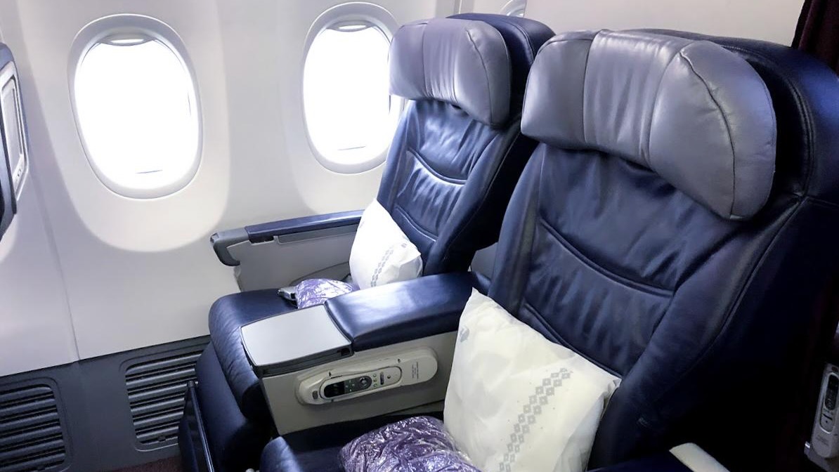 Business Class seats in Malaysia Airlines' Boeing 737 Business Class