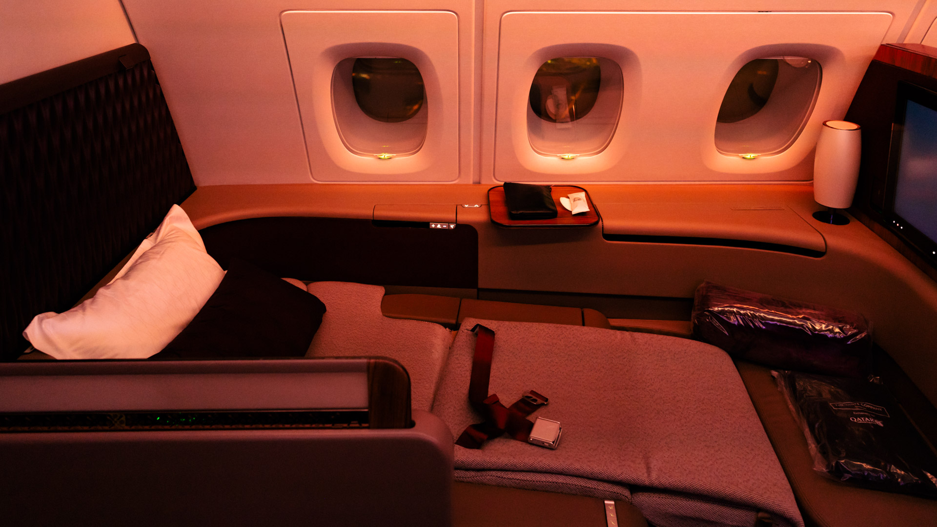 Qatar Airways A380 First Class seat recline.