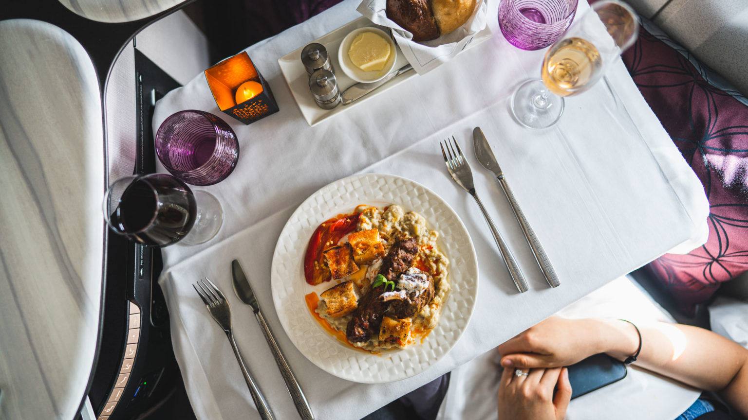 How to maximise the Qatar Airways status match Point Hacks